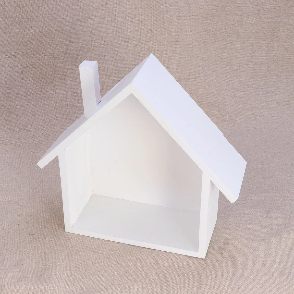 ÉTAGÈRE MURALE EN FORME DE MAISON
