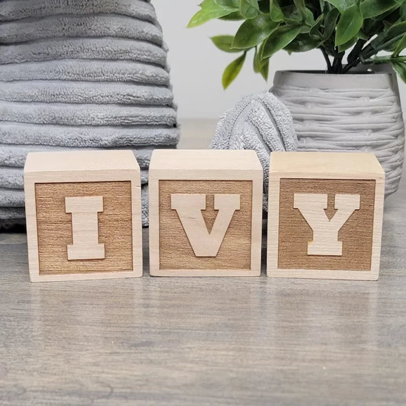 CUBES EN BOIS LETTRES