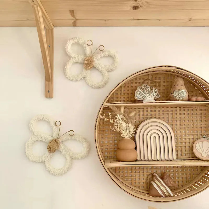 LOT DE 2 DÉCORATIONS MURALES EN FORME DE PAPILLON