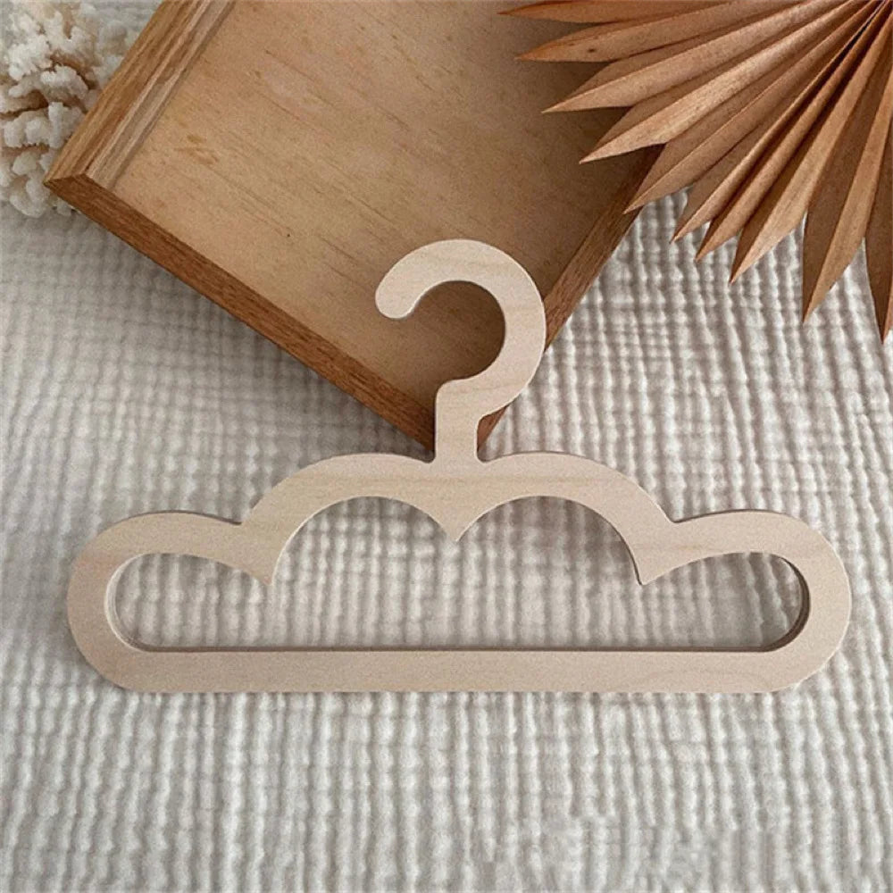 Lot de 6 Cintres en Bois Enfant